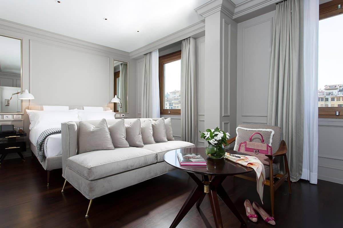 Portrait Firenze Prestige Suite 河景套房臥室