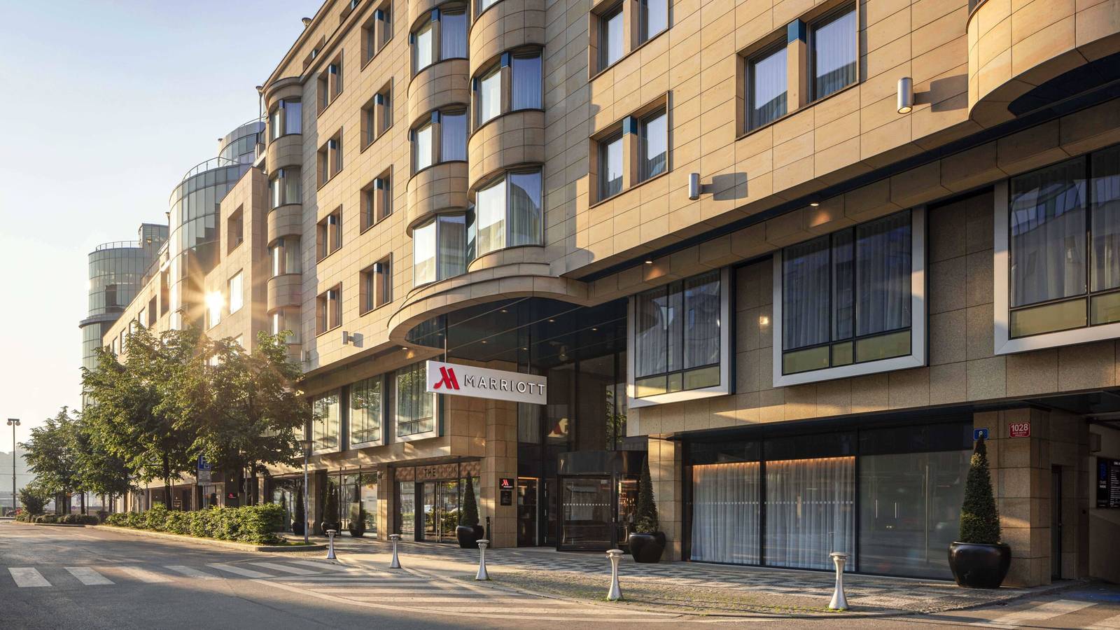 布拉格萬豪酒店 V Celnici 街上的外觀