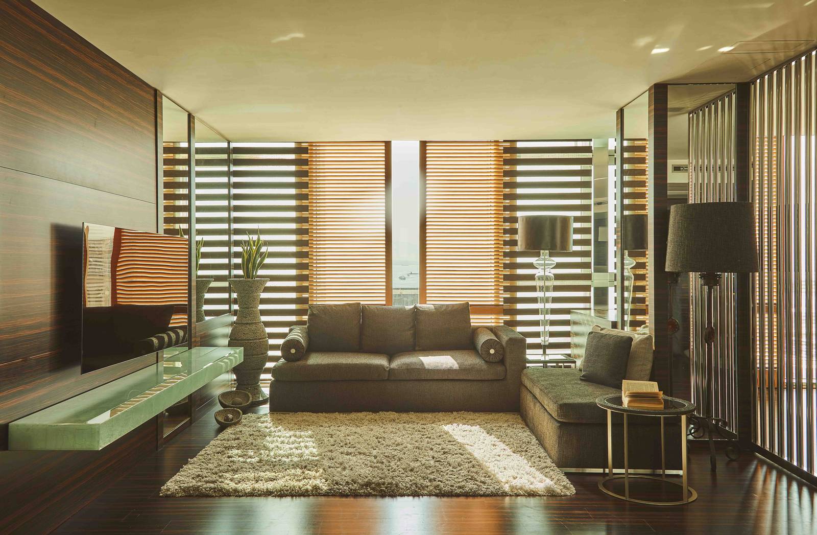 ROMEO Napoli Suite Penthouse 起居室