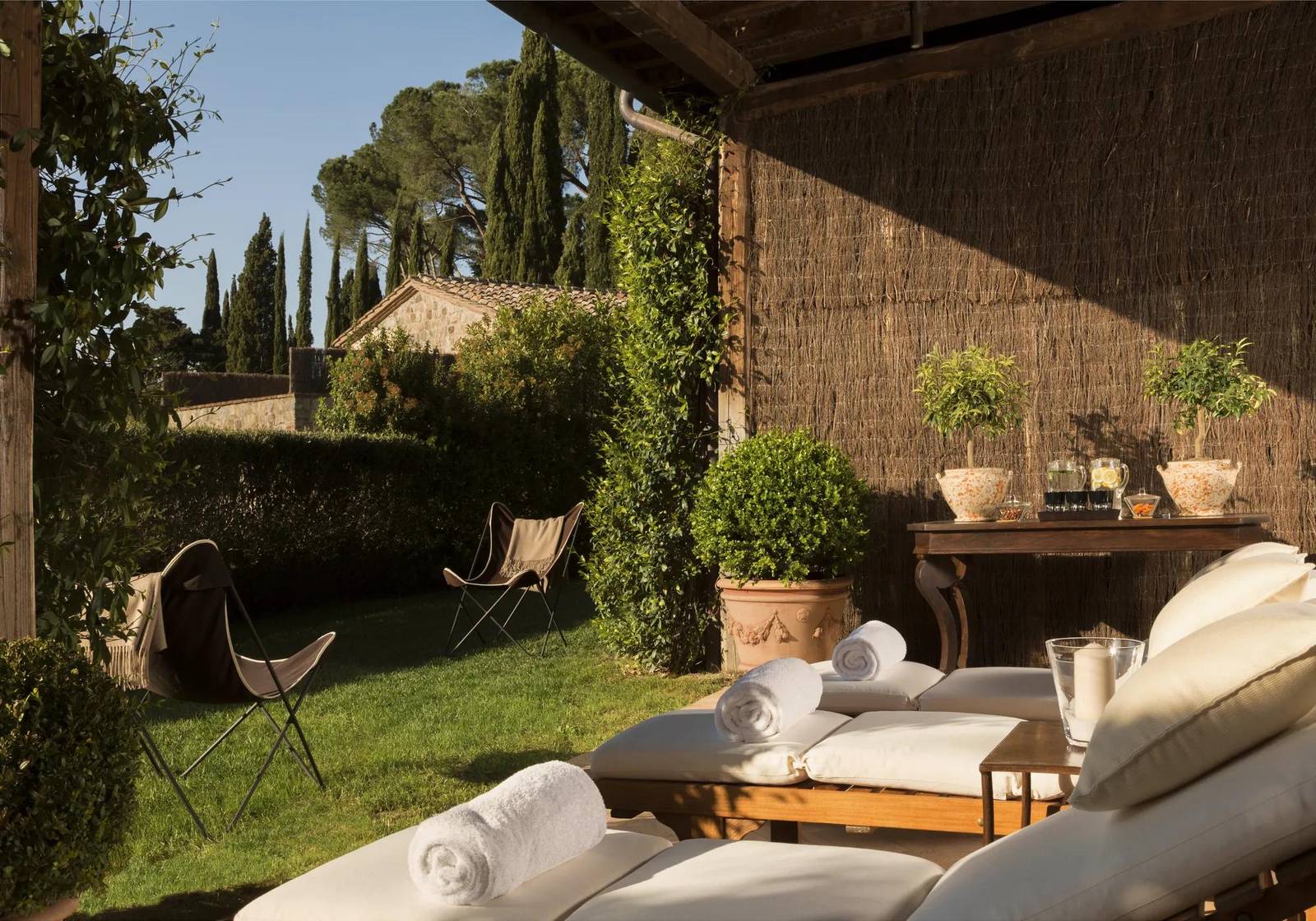 Castiglion del Bosco Spa 戶外休憩區