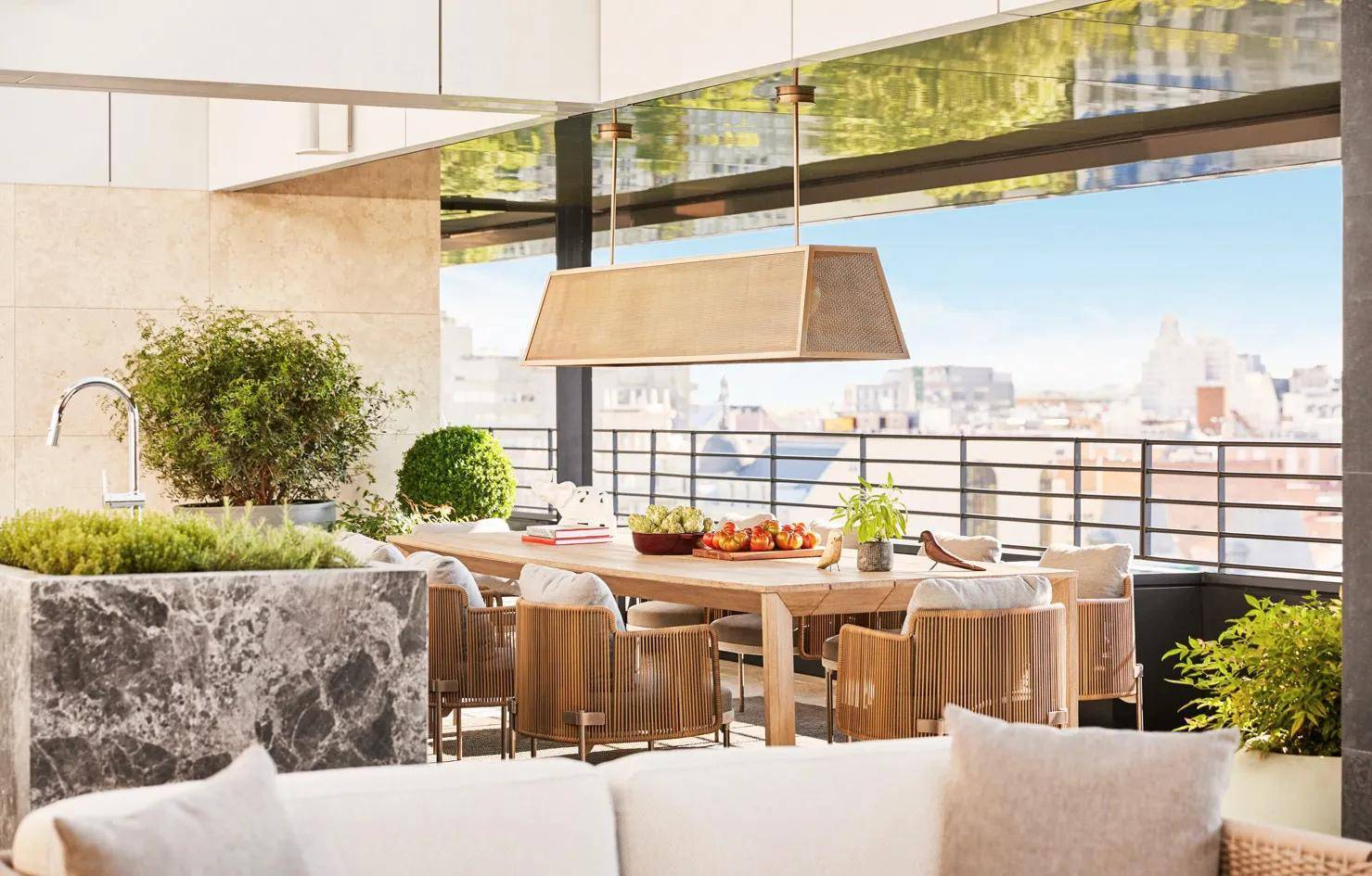Rosewood Villa Magna Royal Anglada House 屋頂露台