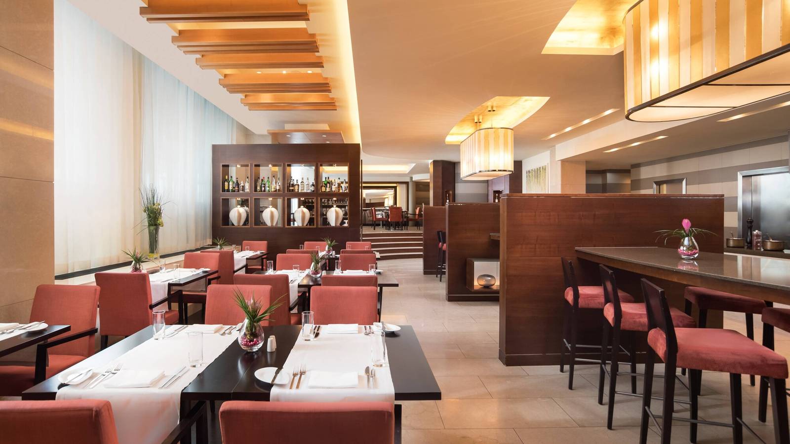布拉提斯拉瓦喜來登酒店 Anjou 早餐餐廳
