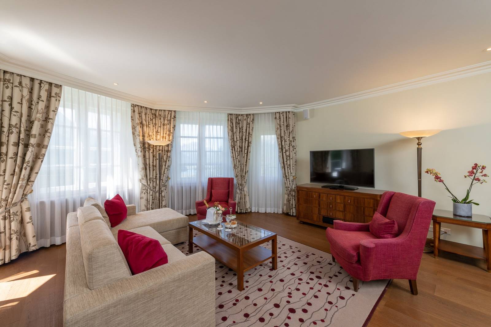Suvretta House Tower Suite 起居室