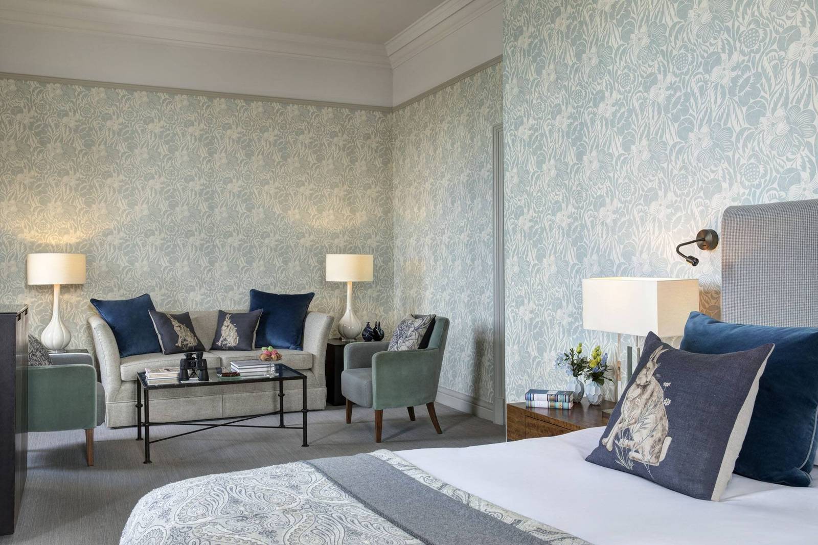 The Balmoral 城堡景 Junior Suite