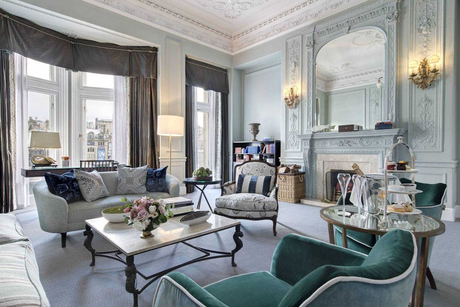 The Balmoral Scone & Crombie Suite 起居室