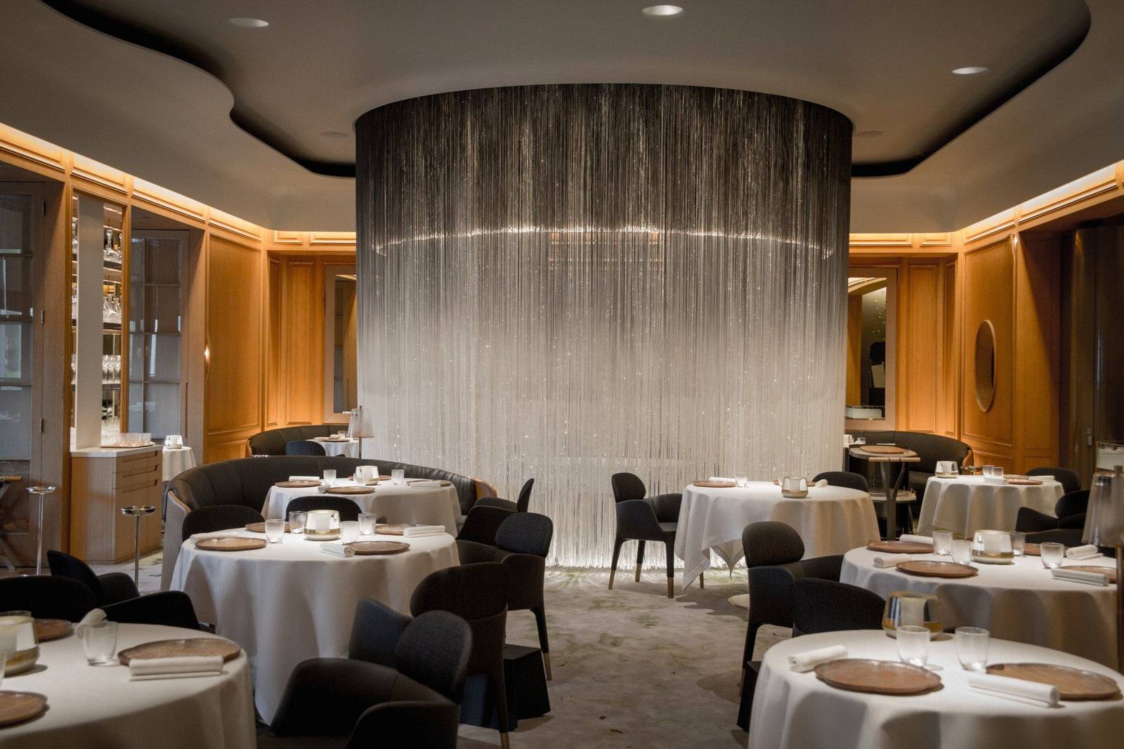 多徹斯特酒店 Alain Ducasse 餐廳用餐區