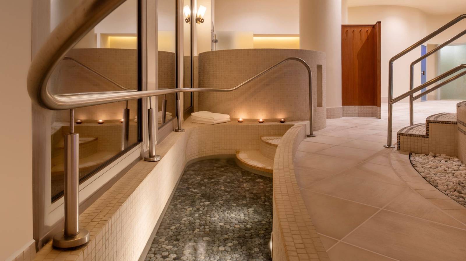 Ritz-Carlton Abama Spa 的 Kneipp 步道