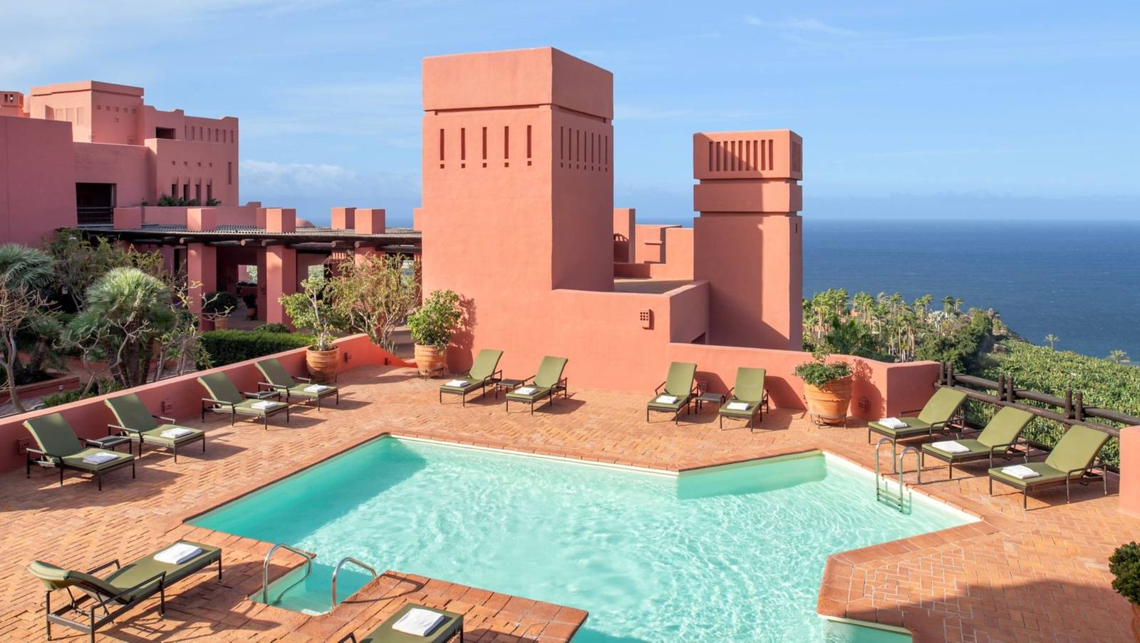 Ritz-Carlton Abama Persian Garden 泳池