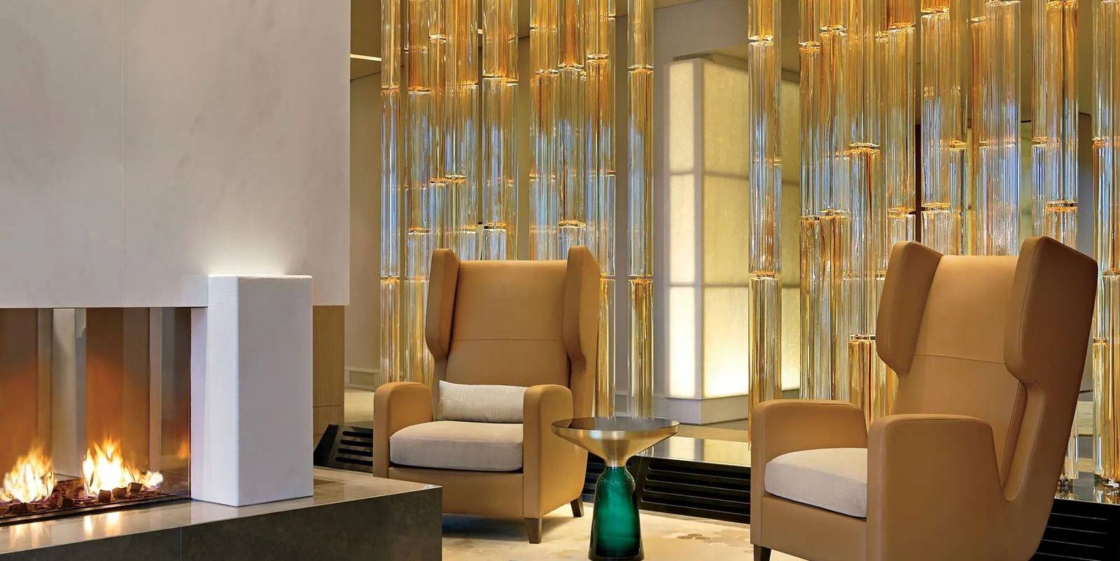 沃爾夫斯堡麗思卡爾頓酒店 Lobby Lounge 壁爐座位區
