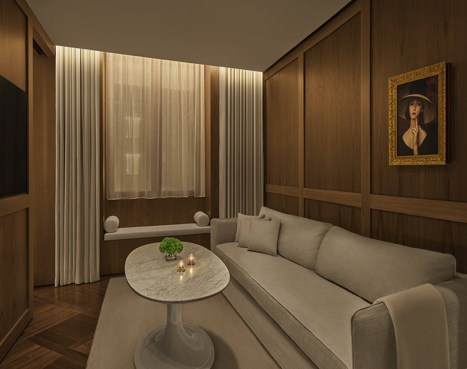 羅馬 EDITION 酒店 Courtyard Suite 起居室