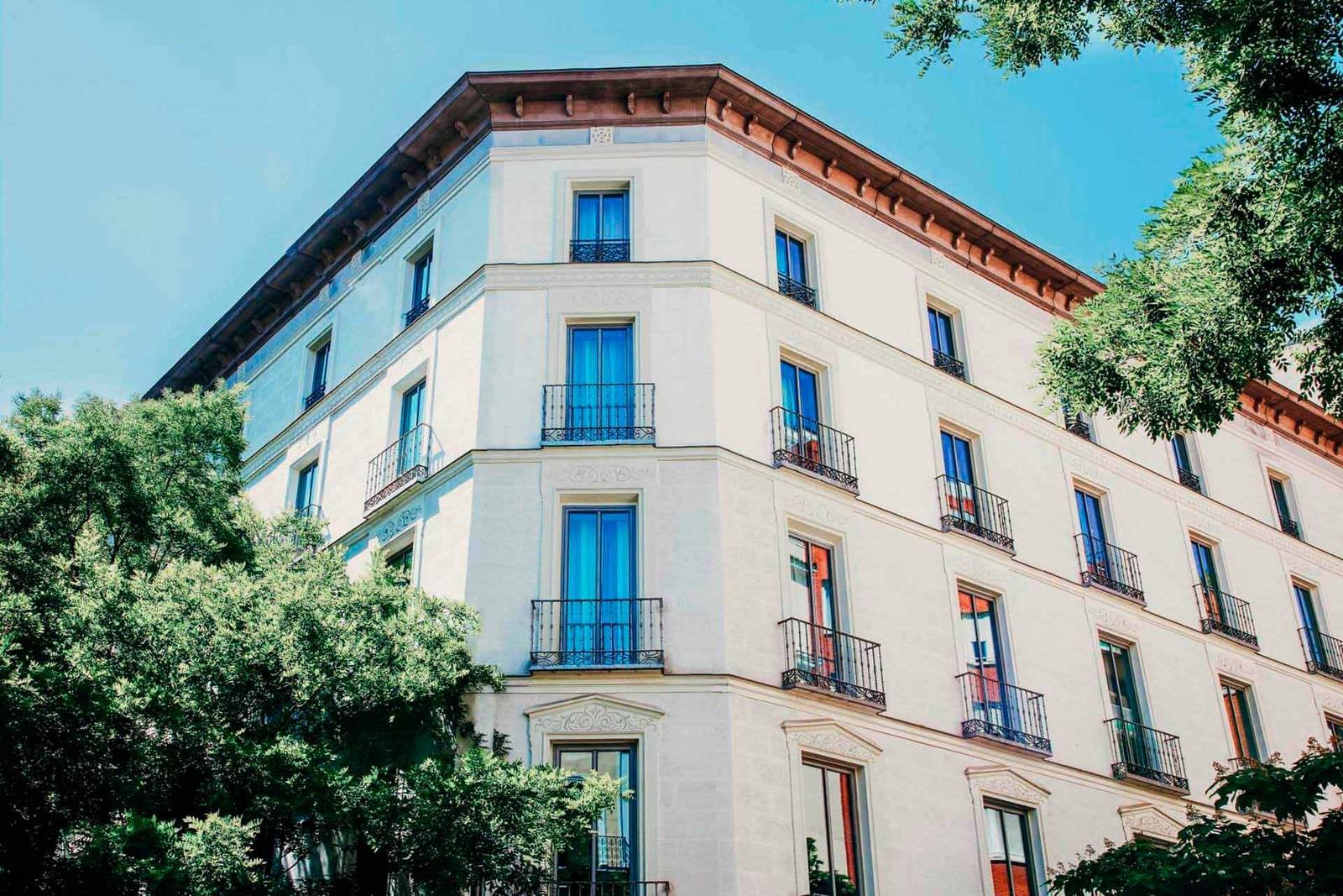 馬德里 TÓTEM Madrid 所在的 Hermosilla 街景