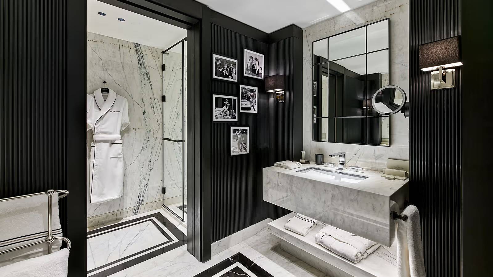 Vakko Hotel & Residence 套房大理石浴室