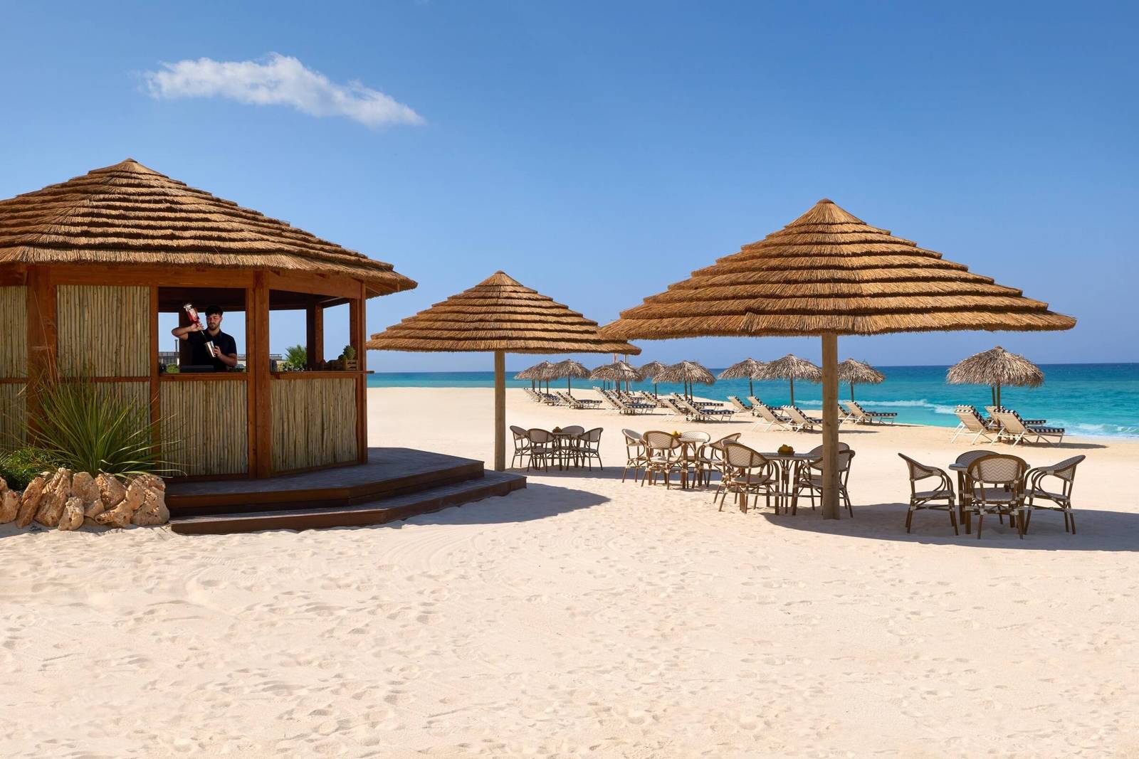 Verdura Resort 私人海灘與海灘酒吧