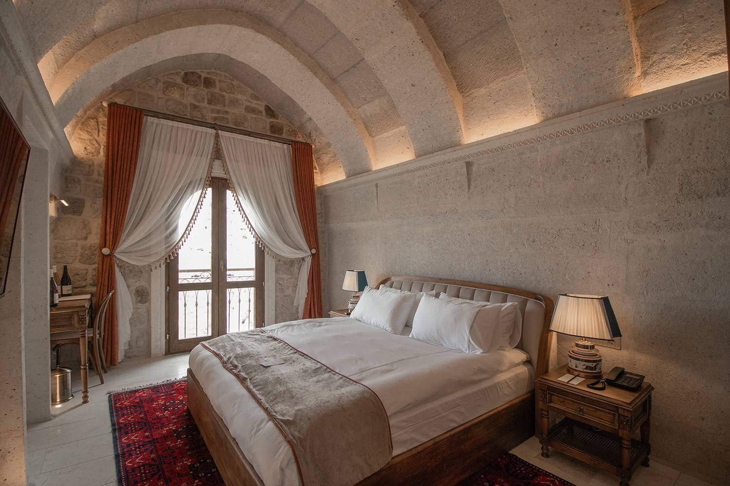 Via Regia Cappadocia Stone Arched Luxury Suite 石拱套房