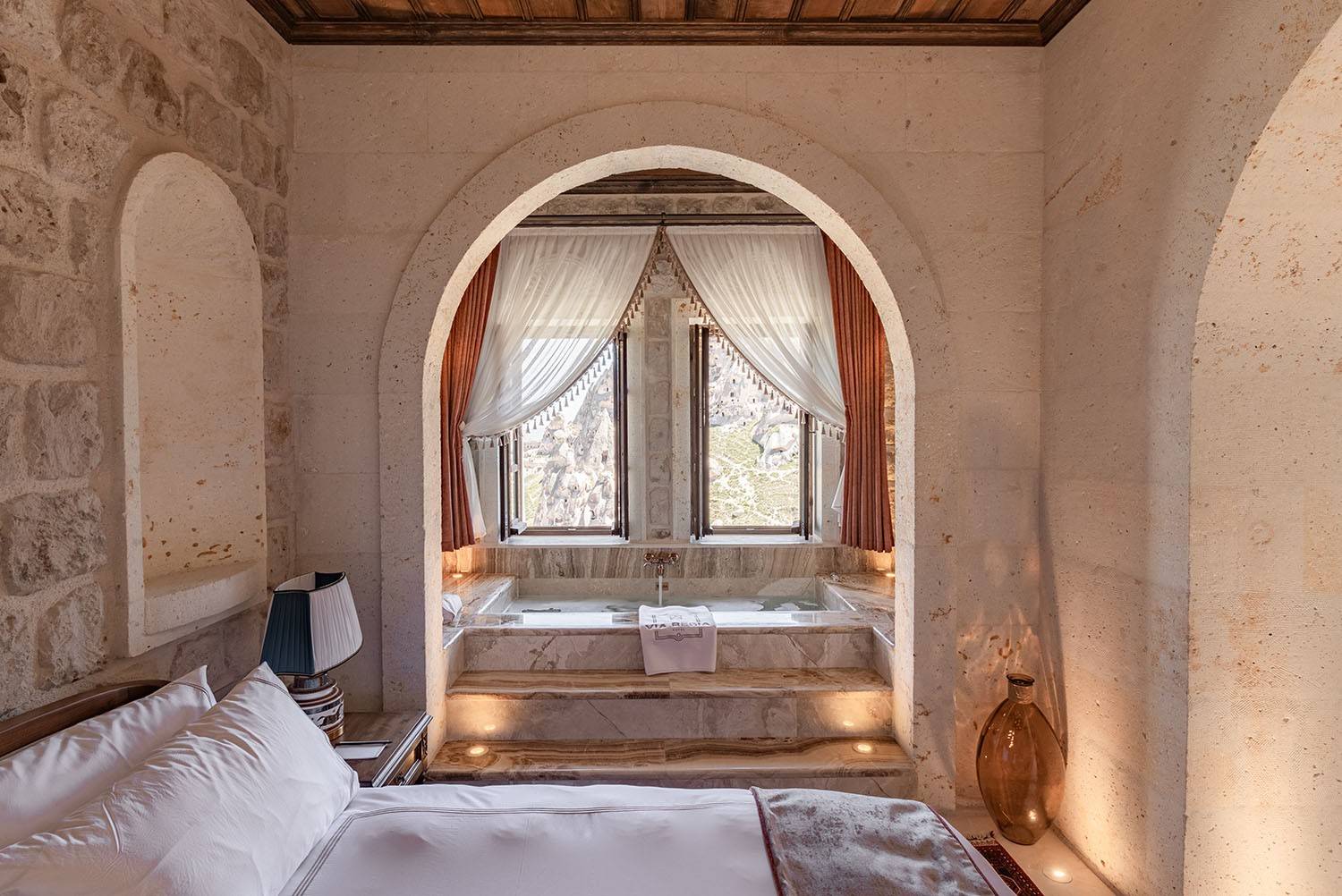 Via Regia Cappadocia Stone Arched Private Suite