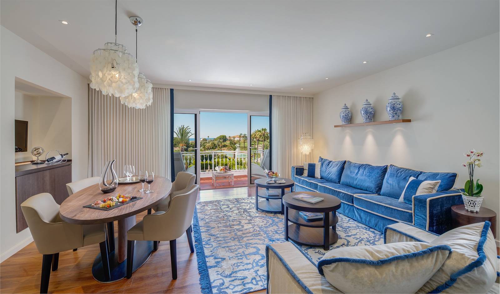 Vila Vita Parc Grand Suite 起居室