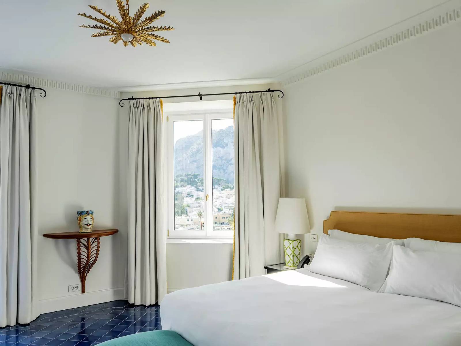 Villa Helios Capri Helios Suite 臥室