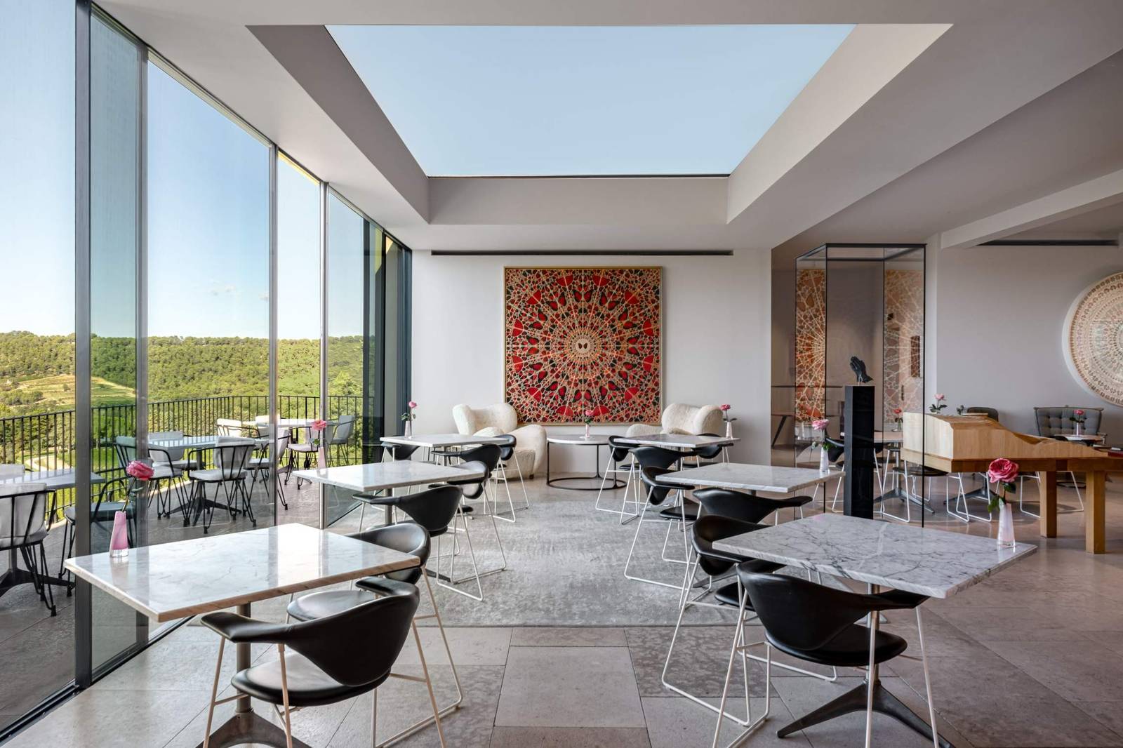 Villa La Coste La Galerie 餐廳室內