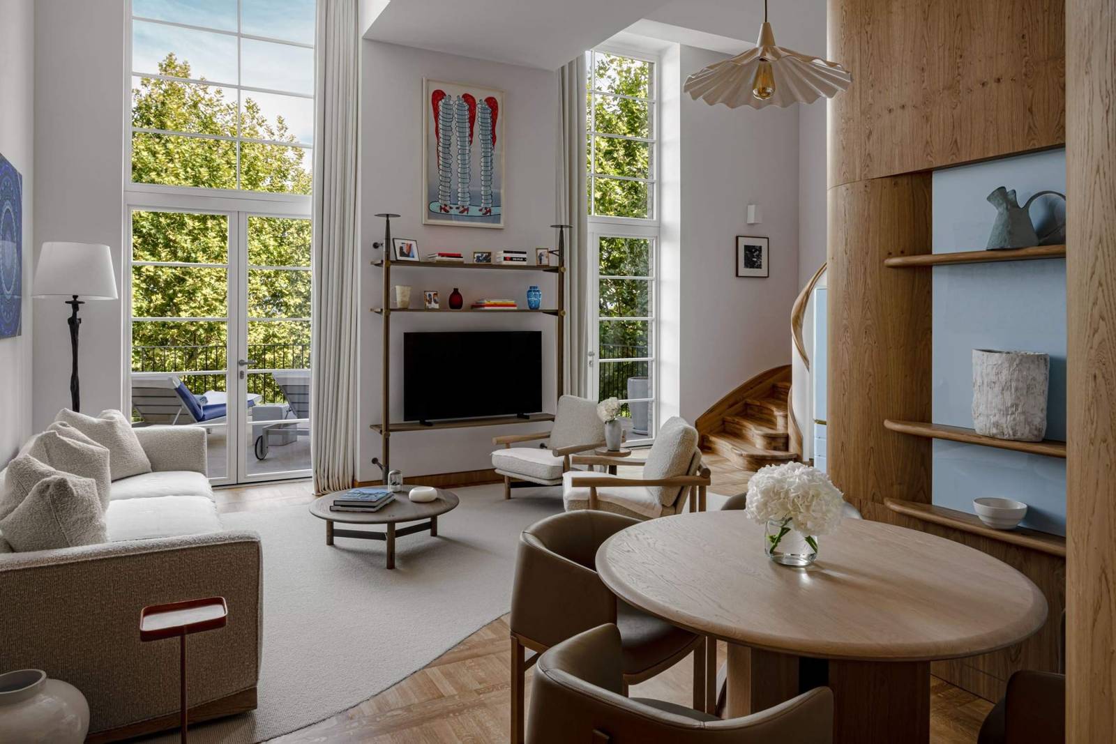 Villa La Coste Residence Suite 挑高樓中樓客廳