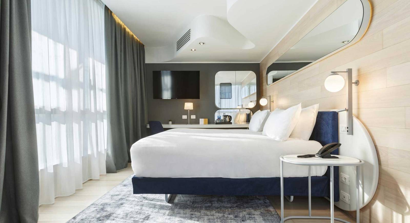 voco Milan-Fiere Premium 轉角城市景觀客房