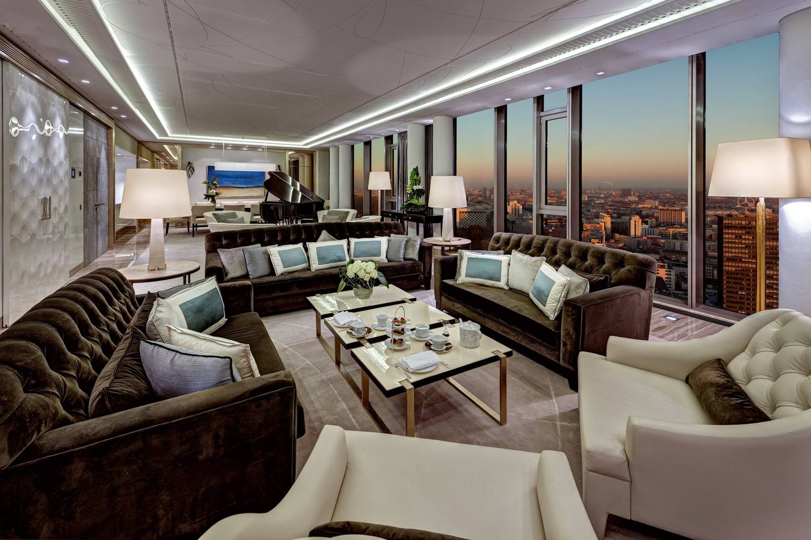柏林華爾道夫酒店 Presidential Suite 起居室與城市景觀