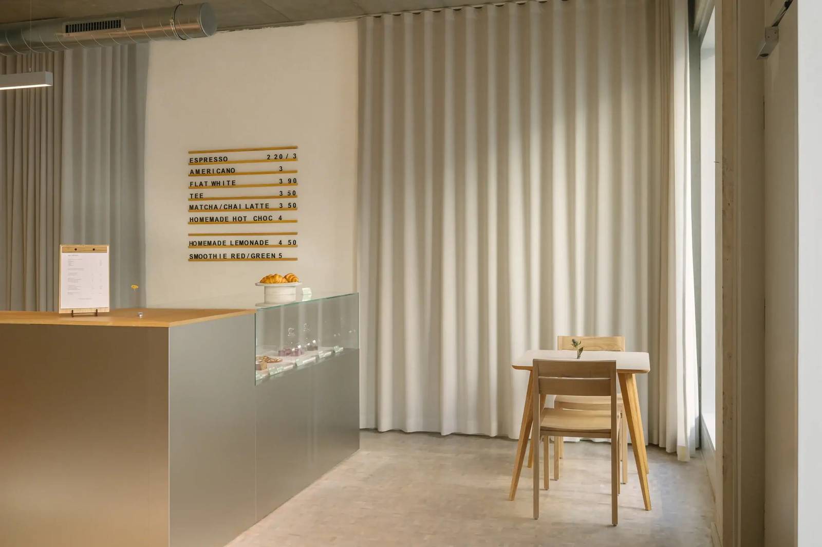 Wilmina 新館 LOTTA 日間吧台
