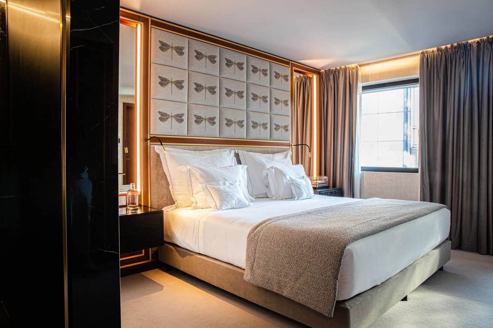 Wine & Books Porto Hotel Superior 客房