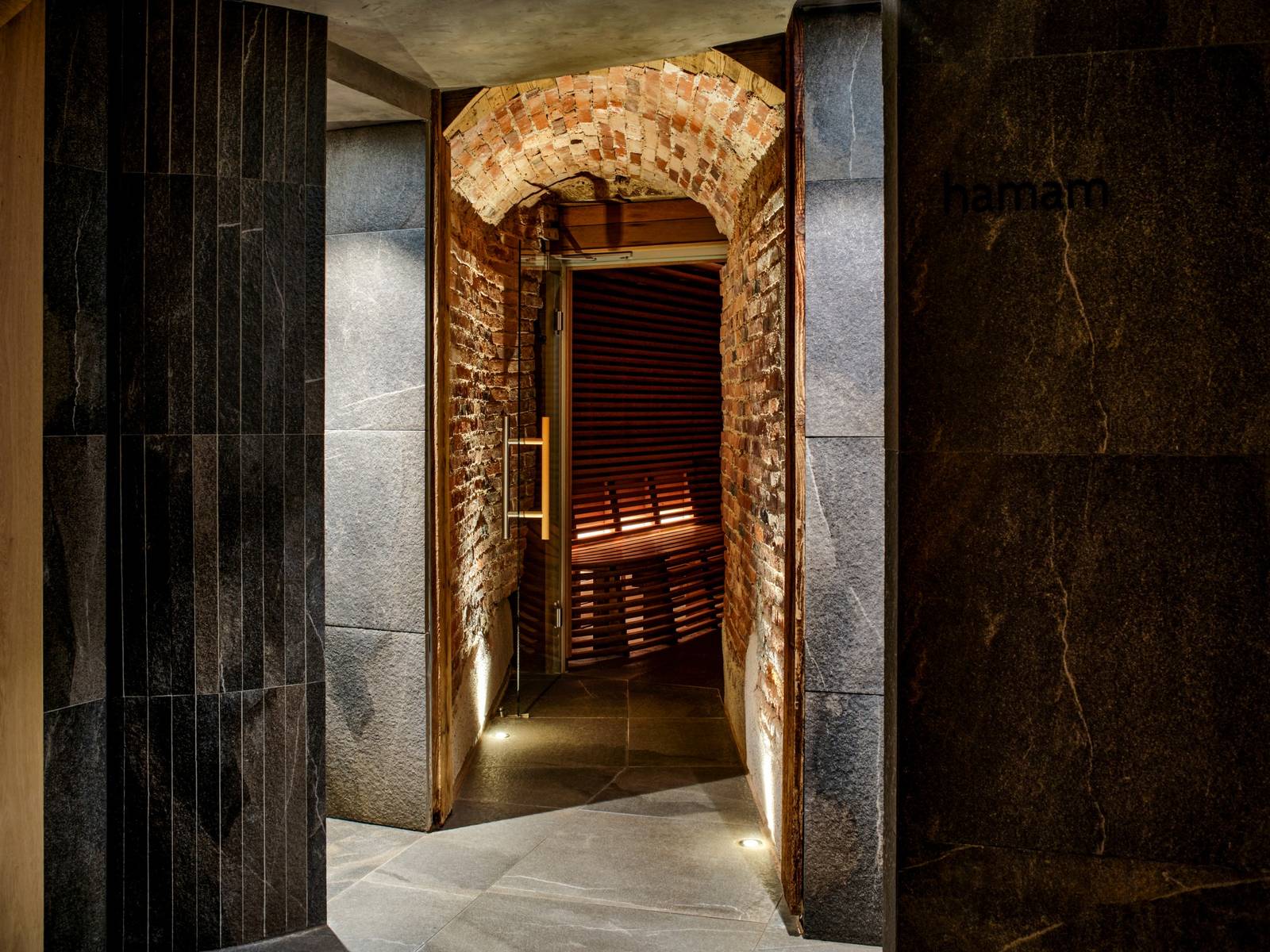 5 Terres Hôtel & Spa Spa 三溫暖入口