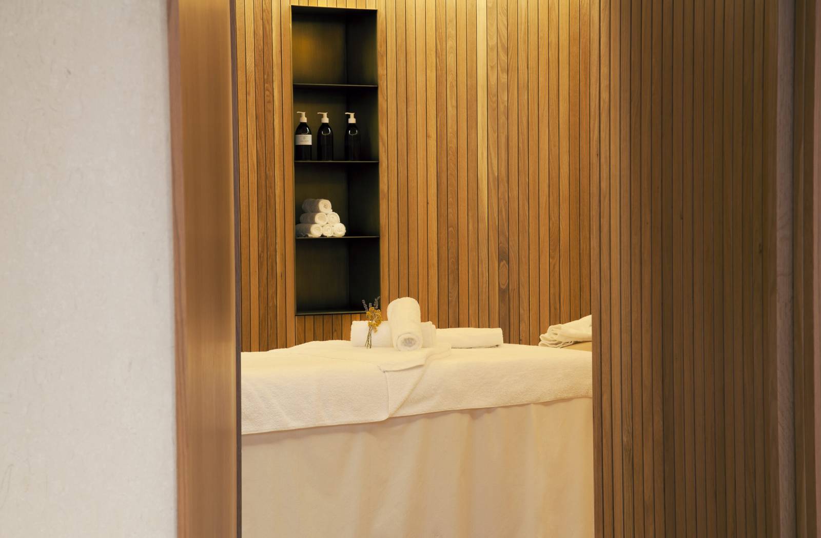 聖塞巴斯提安 AKELARRE Spa 木質療程室