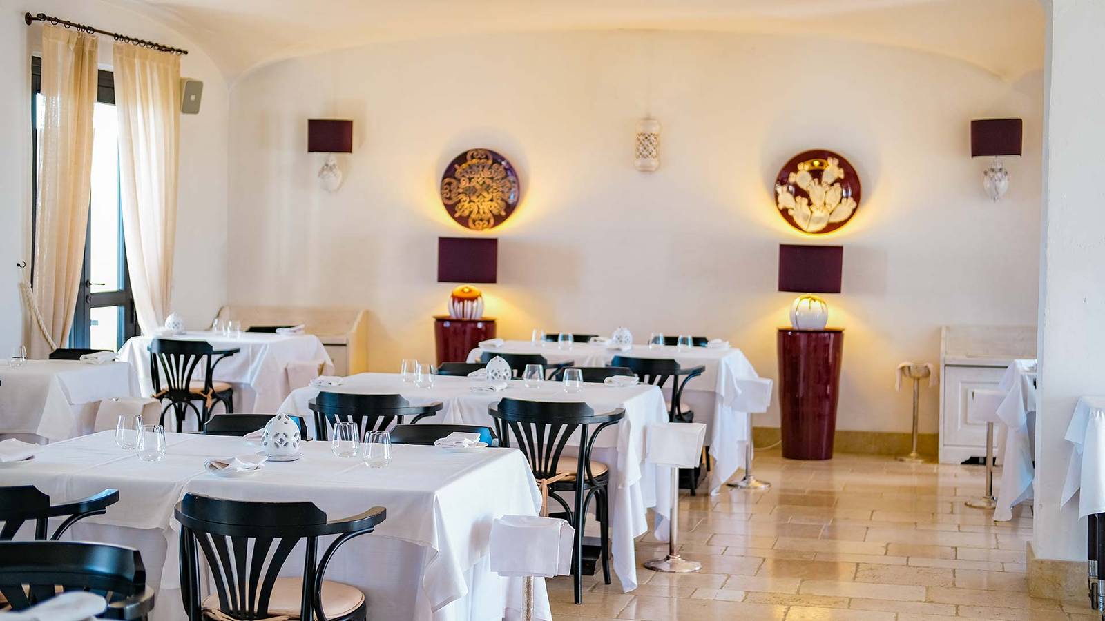 Borgobianco White Restaurant 用餐室