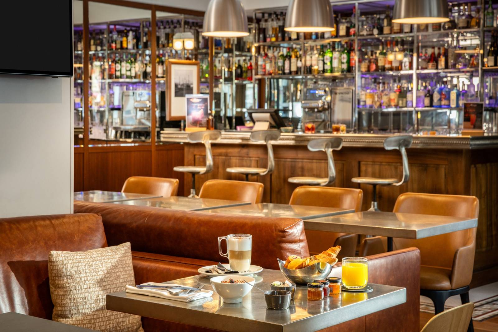 Le Bar du Boutet 酒吧座位區