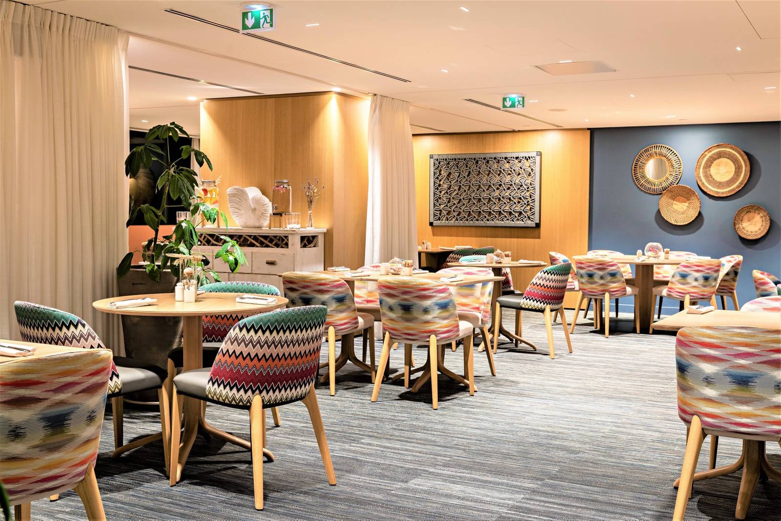 Croisette Beach Hotel 早餐廳