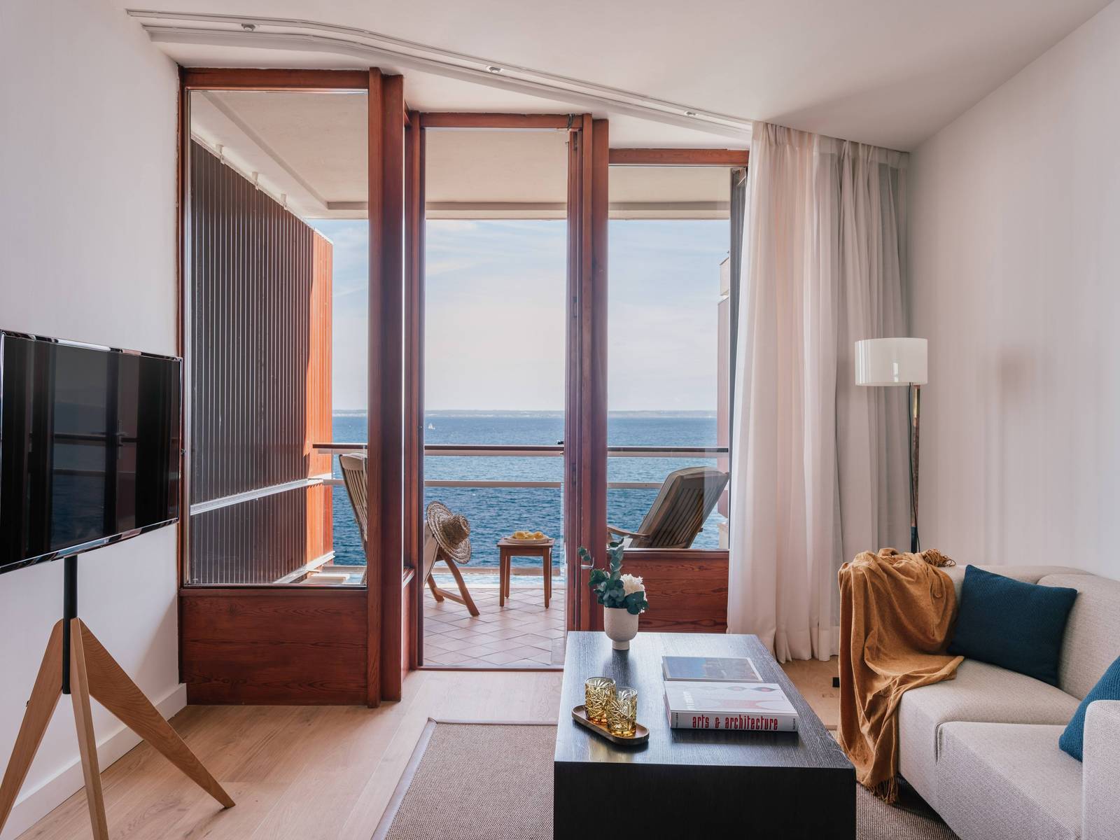 Hotel de Mar Gran Meliá 海景套房起居區