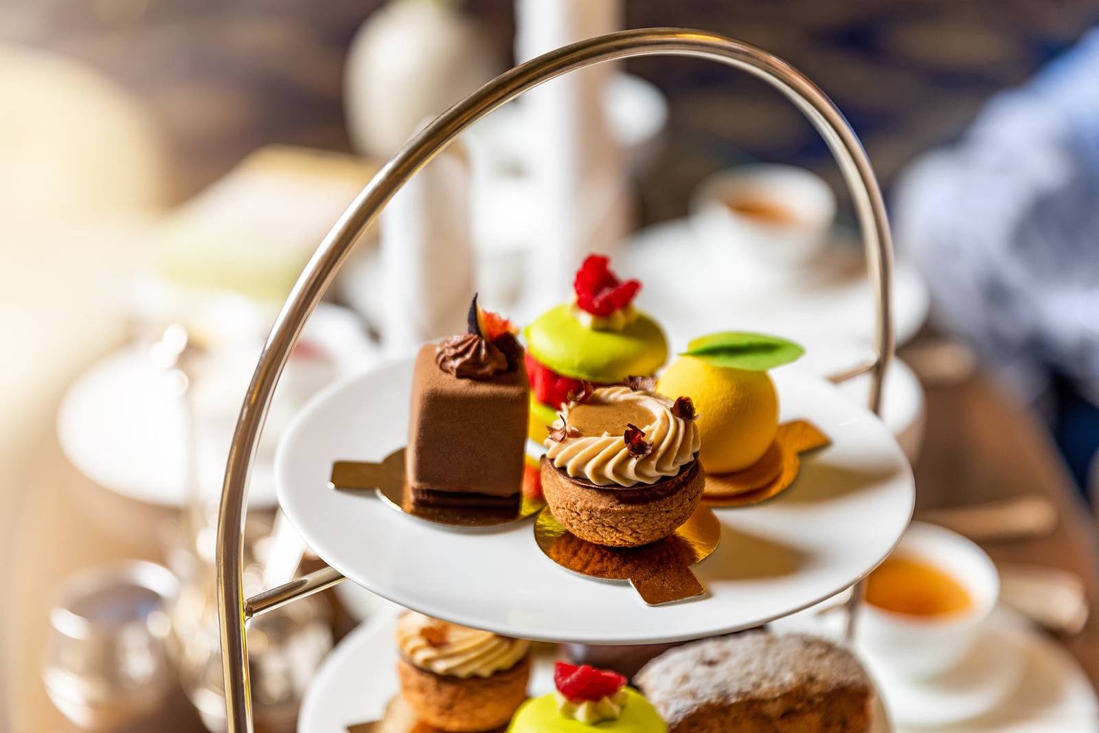 科隆 Excelsior Hotel Ernst 下午茶點心架