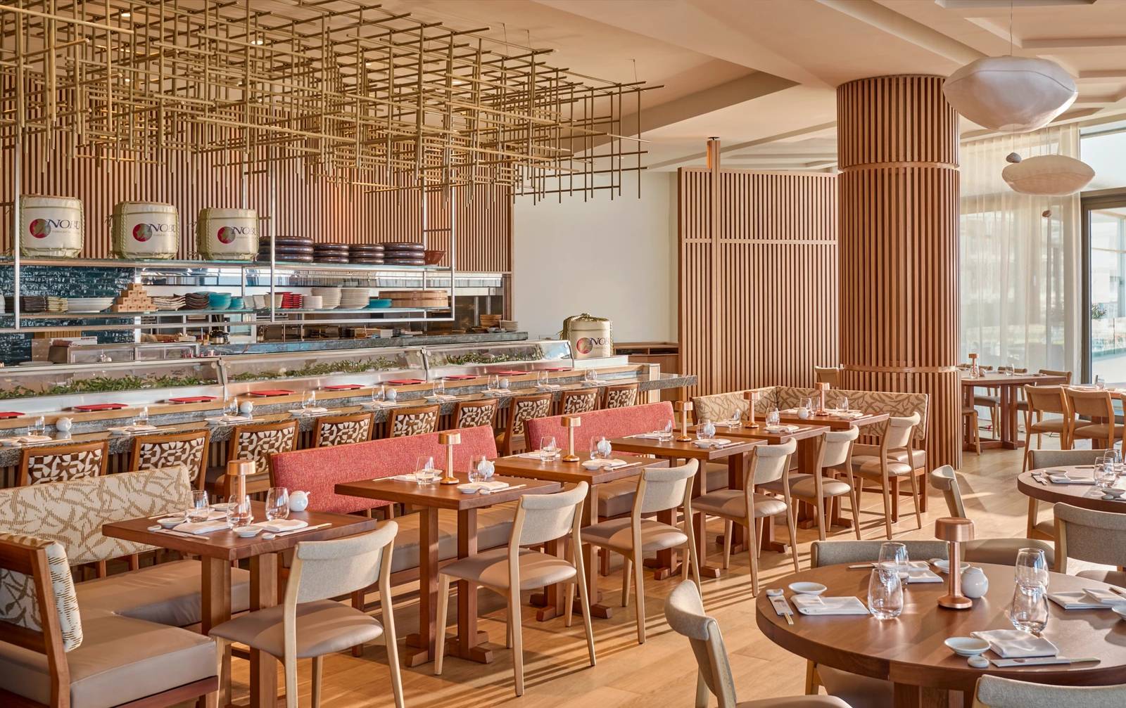 Nobu Fairmont Monte Carlo 用餐區與壽司吧