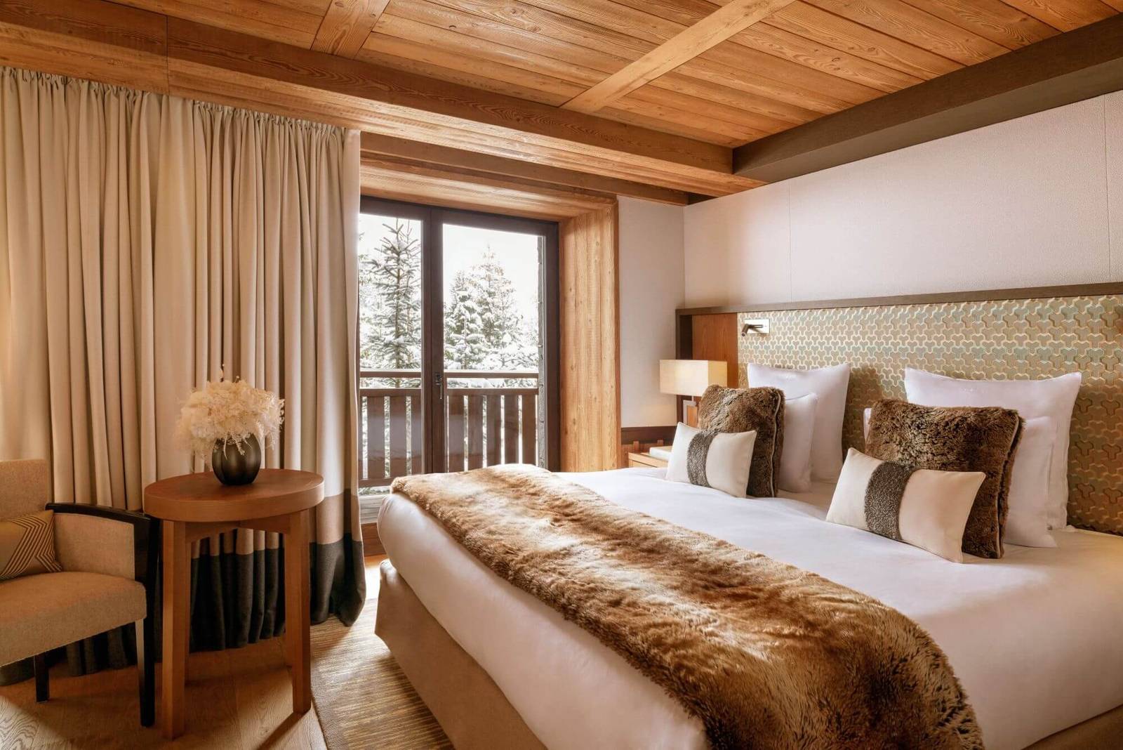 Fouquet's Courchevel Superior 客房