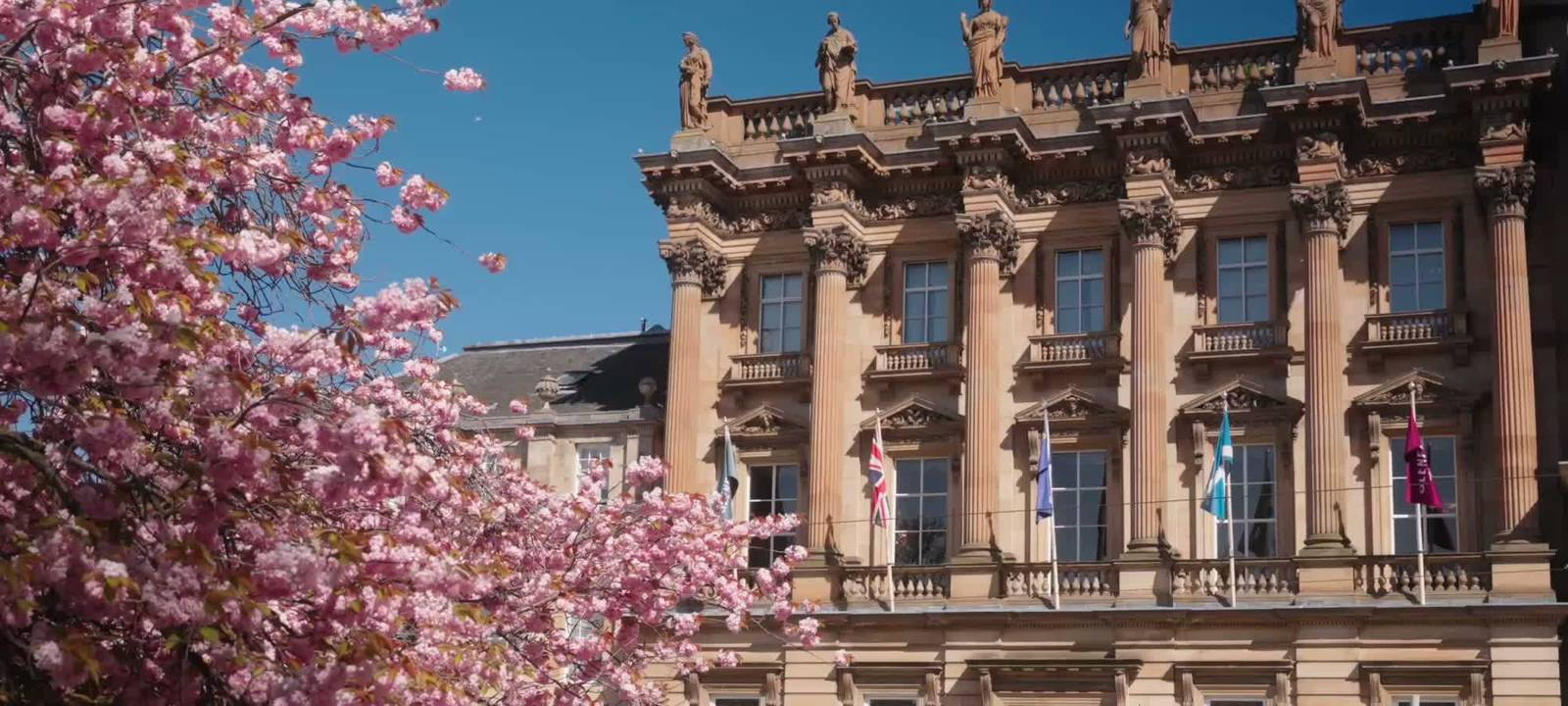 愛丁堡 Gleneagles Townhouse 所在的聖安德魯廣場喬治亞式建築立面