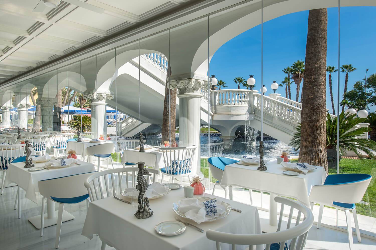 Gran Hotel Miramar Botánico 泳池畔餐廳