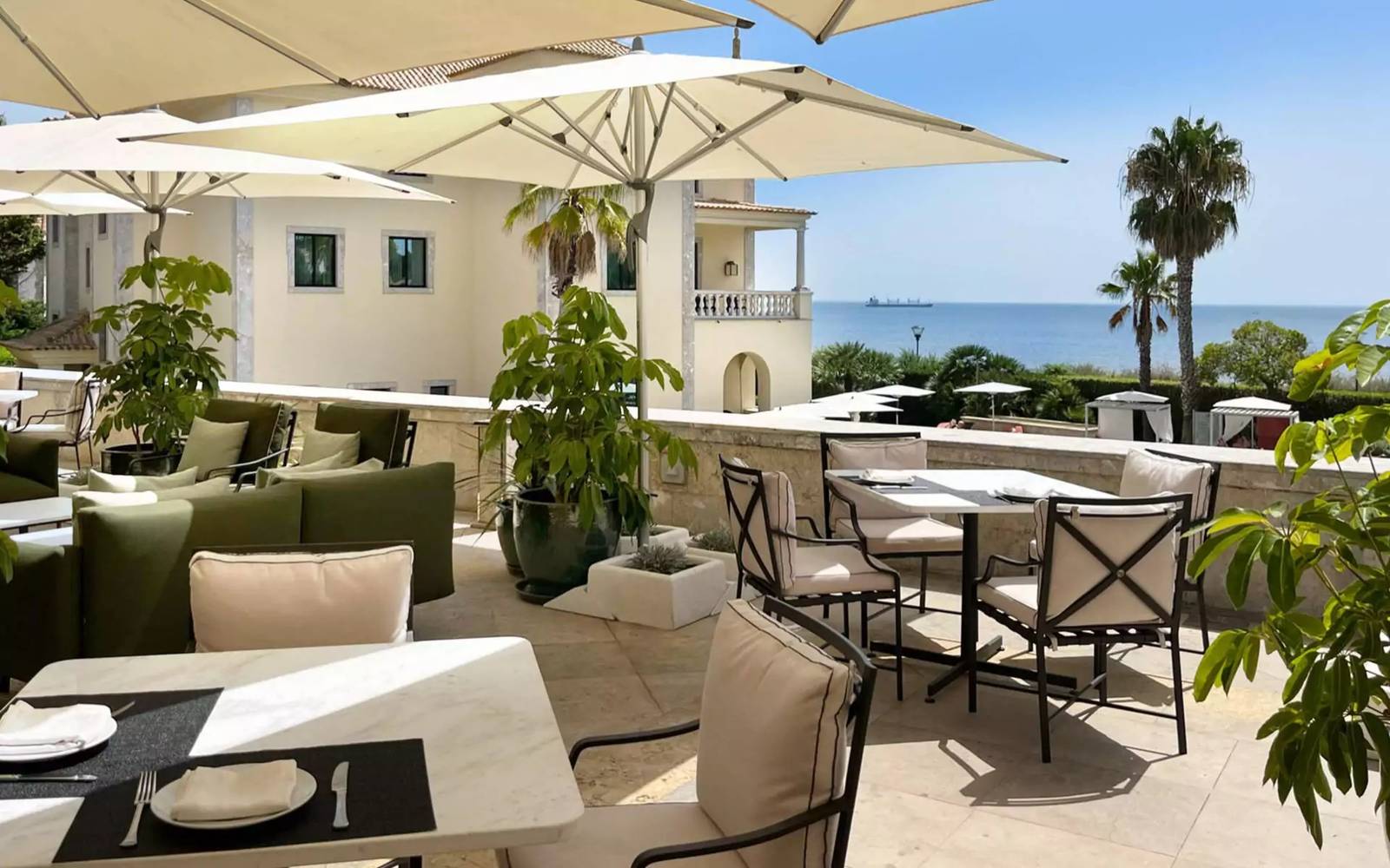Grande Real Villa Itália La Terraza 海景露台座位