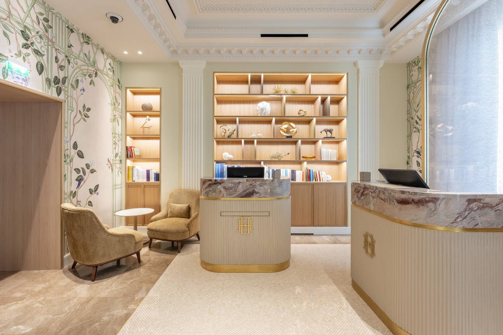 Hôtel Hermitage Monte-Carlo 會議空間的書架與座位