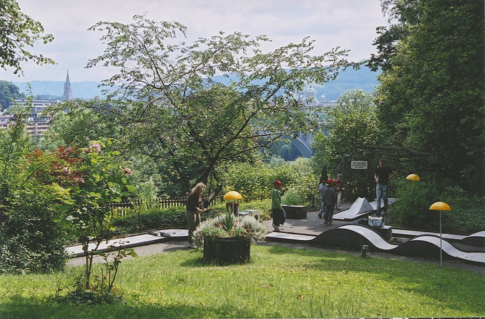 伯恩 Hotel Innere Enge 公園裡的迷你高爾夫球場