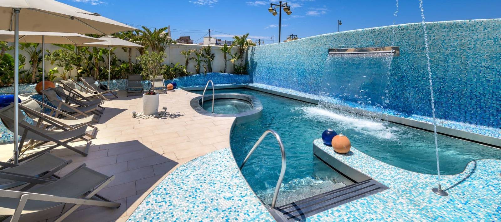 Las Arenas Spa 戶外按摩池