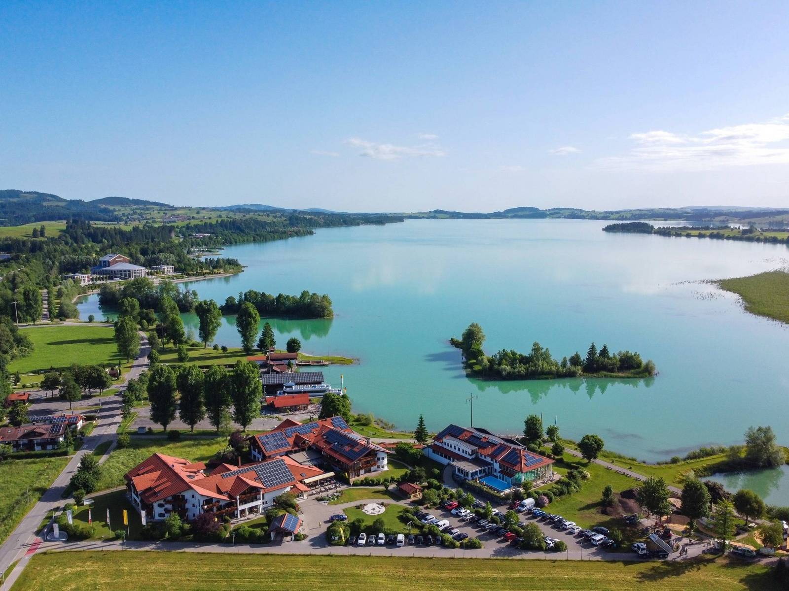福森 Hotel Sommer 與 Forggensee 湖岸空拍