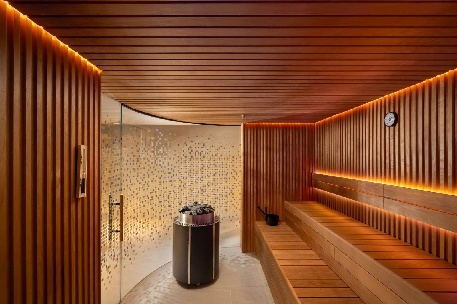 布加勒斯特 Athénée Palace 洲際酒店 木質三溫暖室