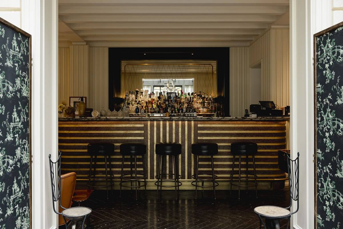 巴黎 J.K. Place Paris Lounge Bar 吧檯