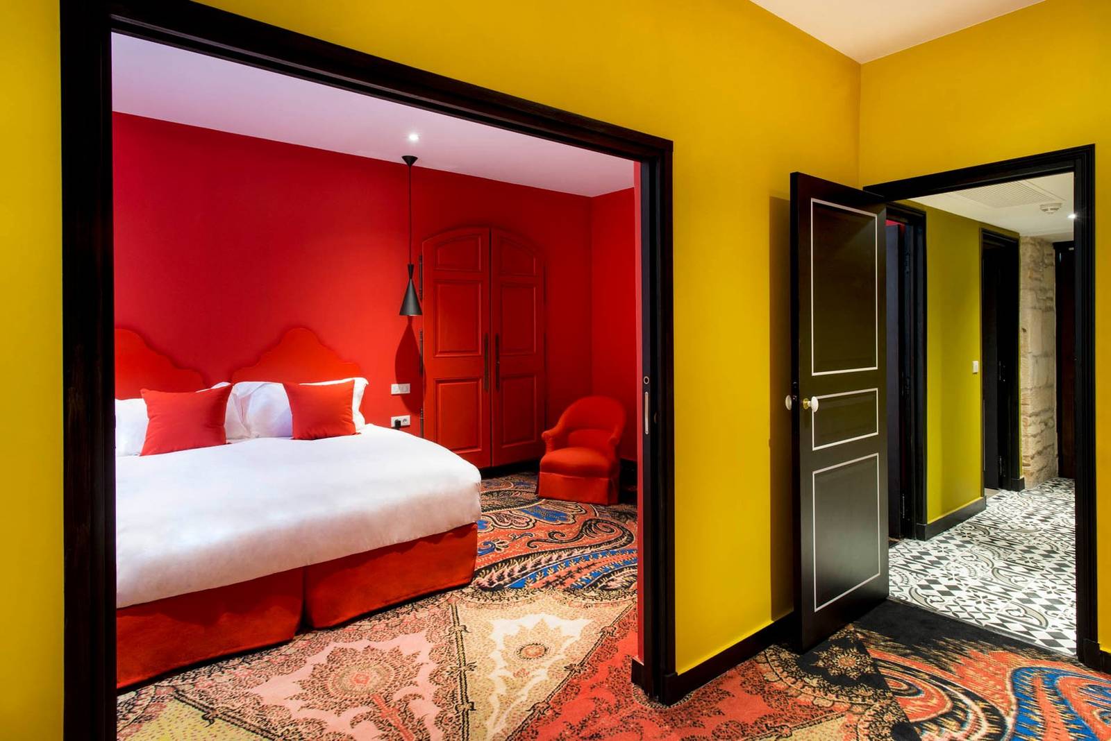 阿爾勒 Hôtel Jules César Lacroix 風格紅色客房