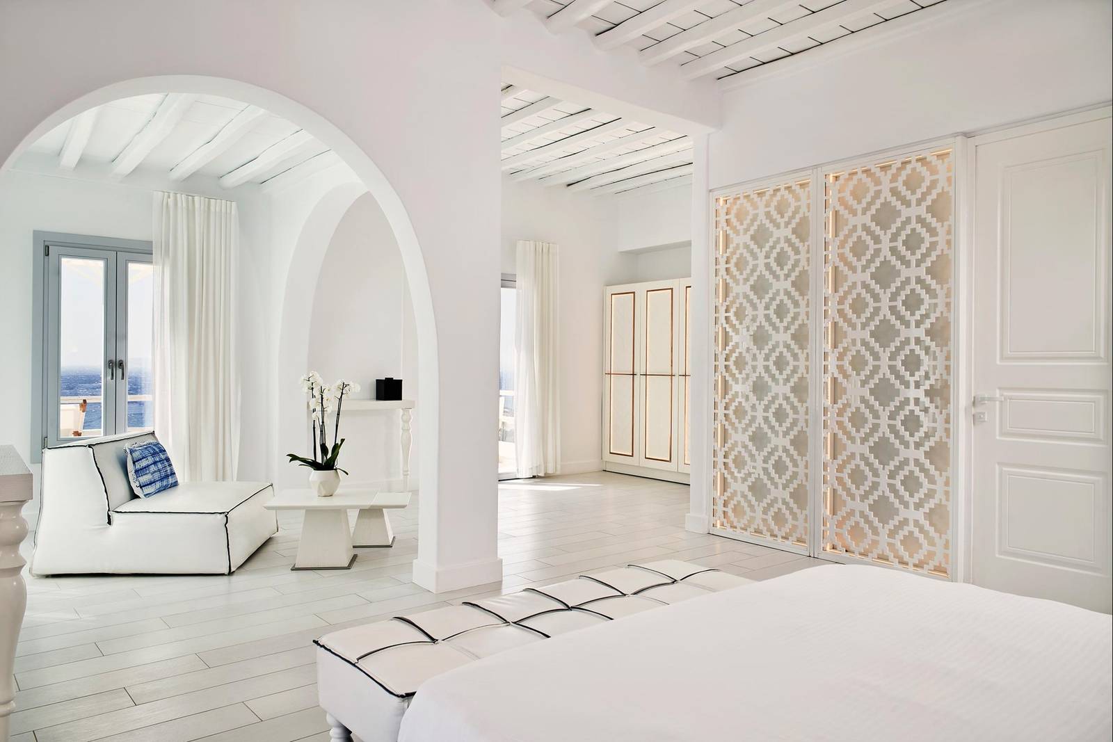 Katikies Mykonos Honeymoon Suite 起居空間