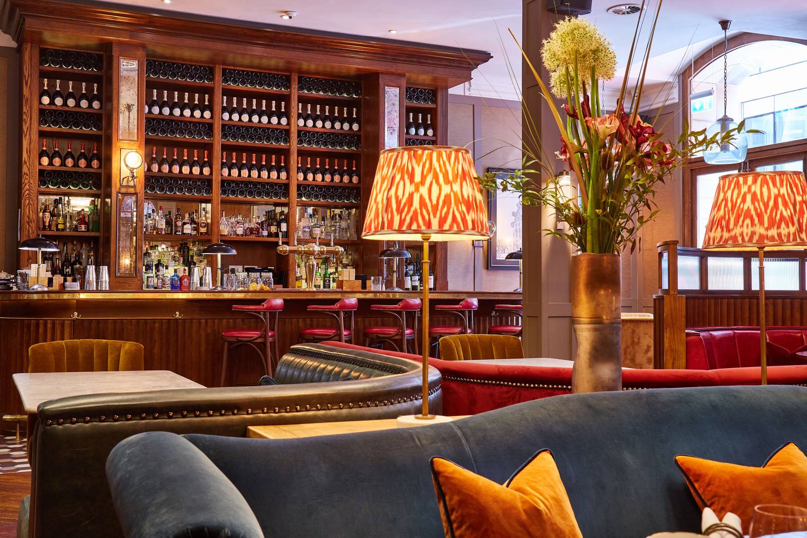 King Street Townhouse The Tavern 吧台與座位