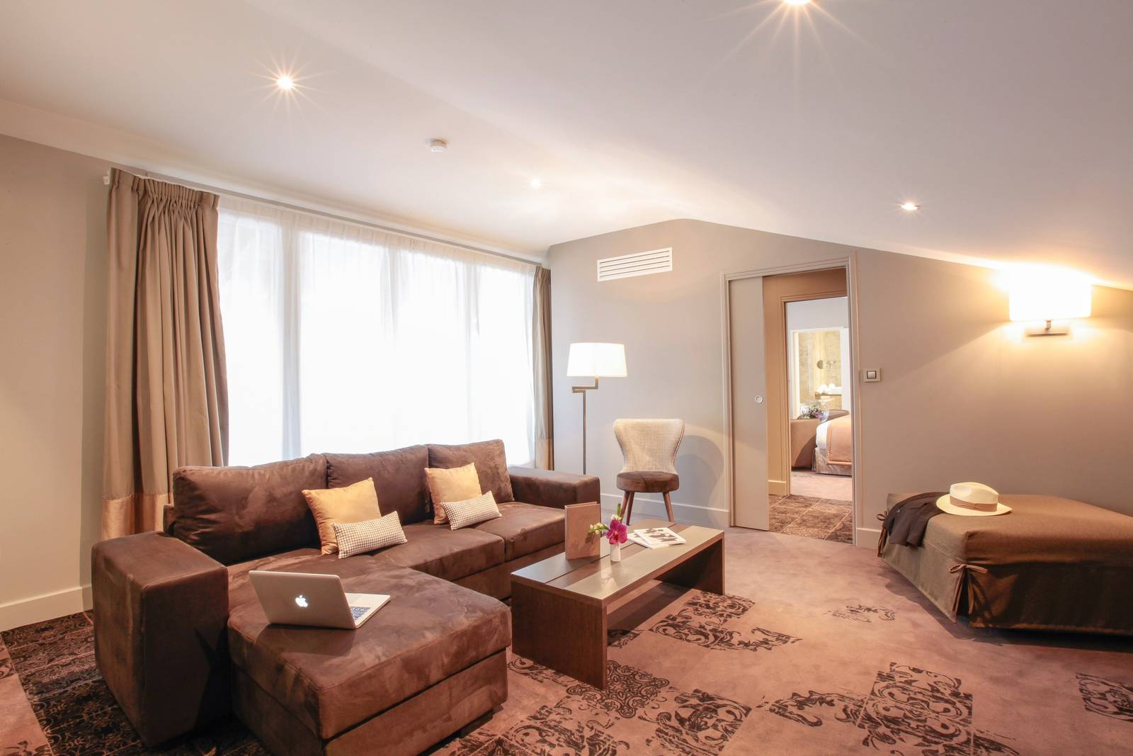 La Cour des Consuls Junior Annex Suite 起居區