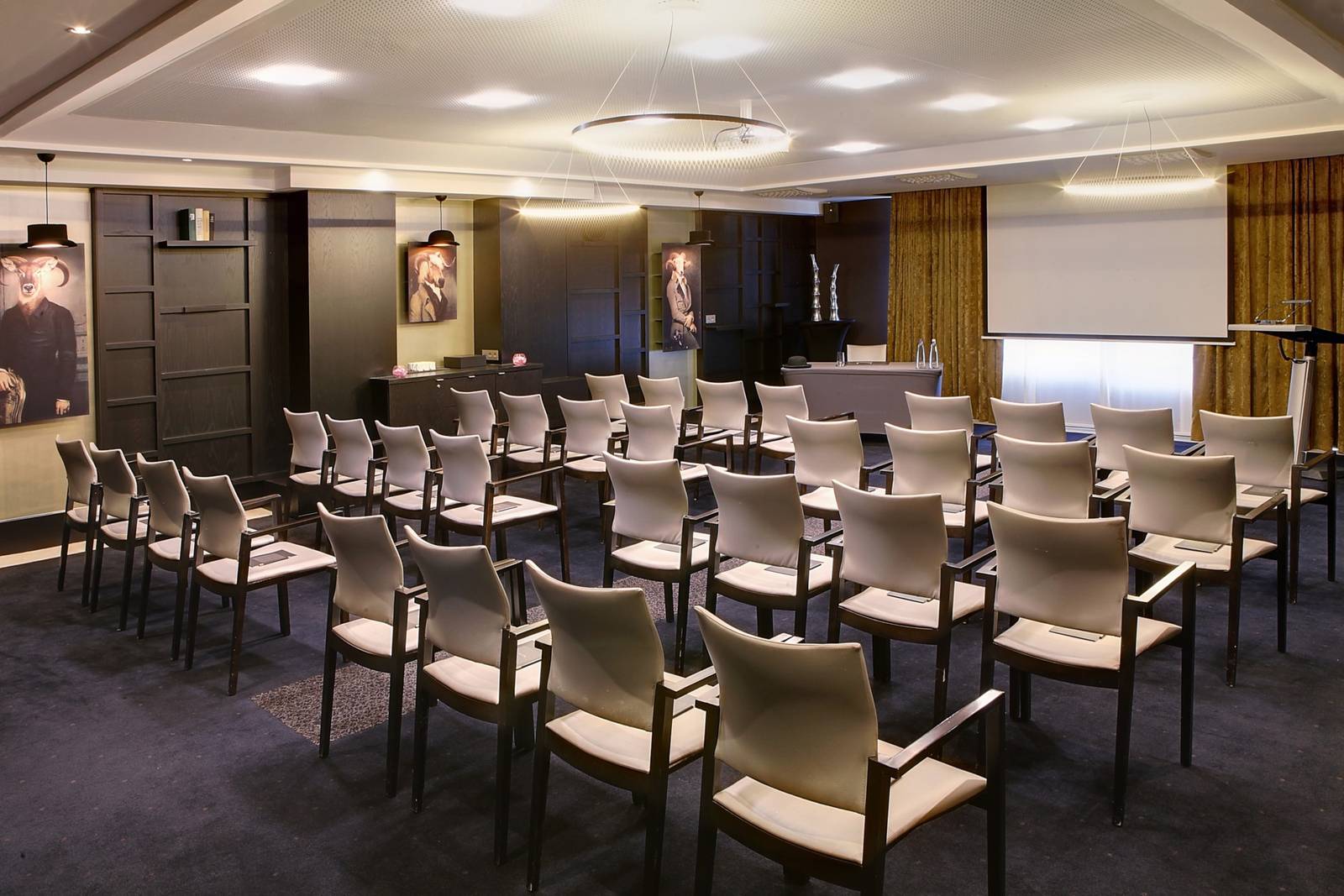Le Louise Hotel 會議室